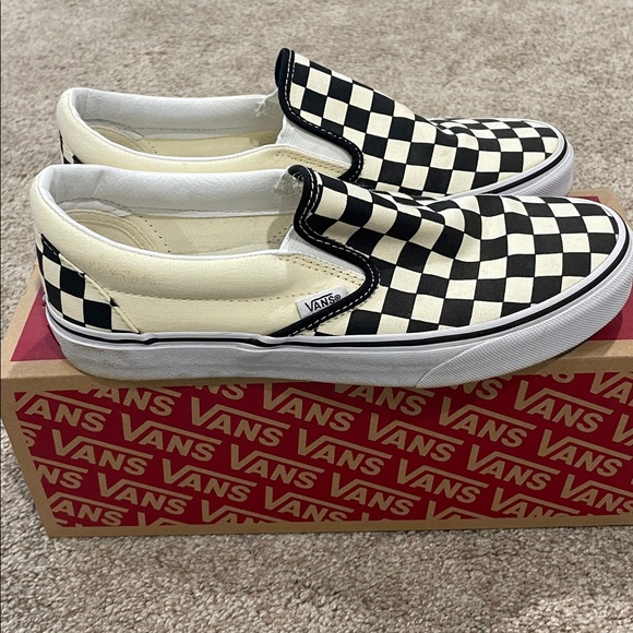 Vans - Picture 4 of 10